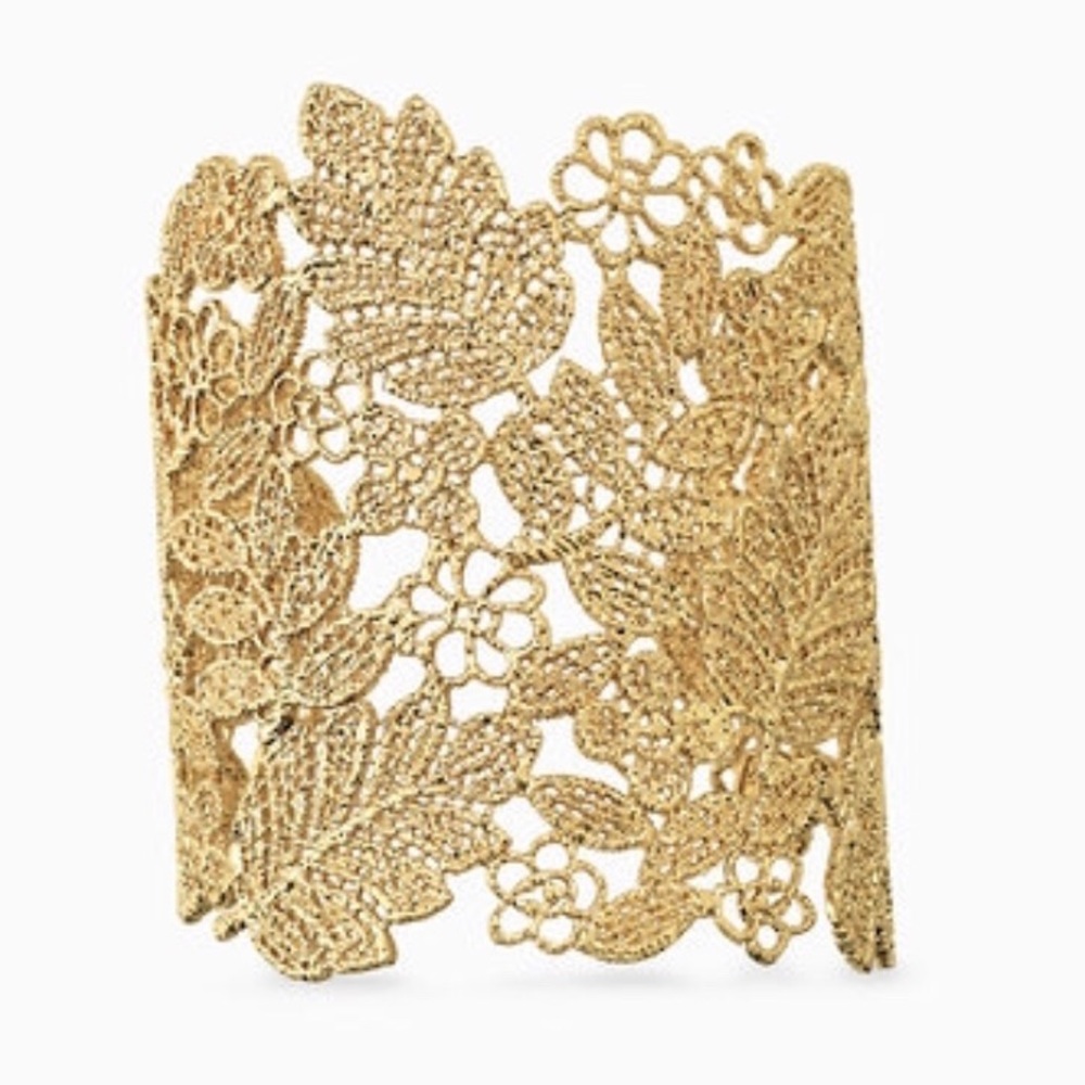 Stella & Dot Chantilly Lace Cuff never worn w/ box